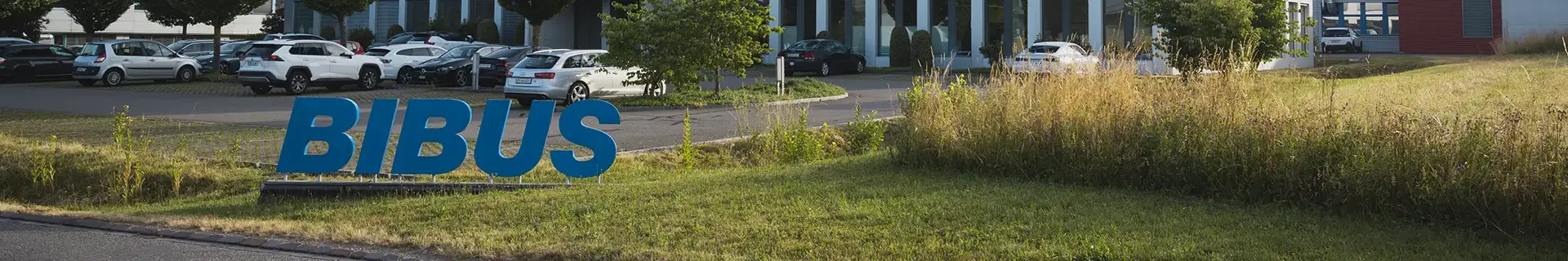 BIBUS Bürogebäude Sommer 23