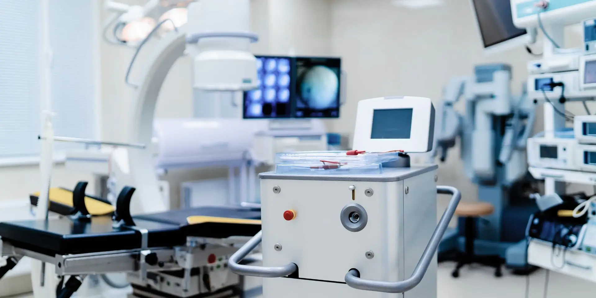 Dispositifs-médicaux-hospitaliers-Life-Sciences-BIBUS-France