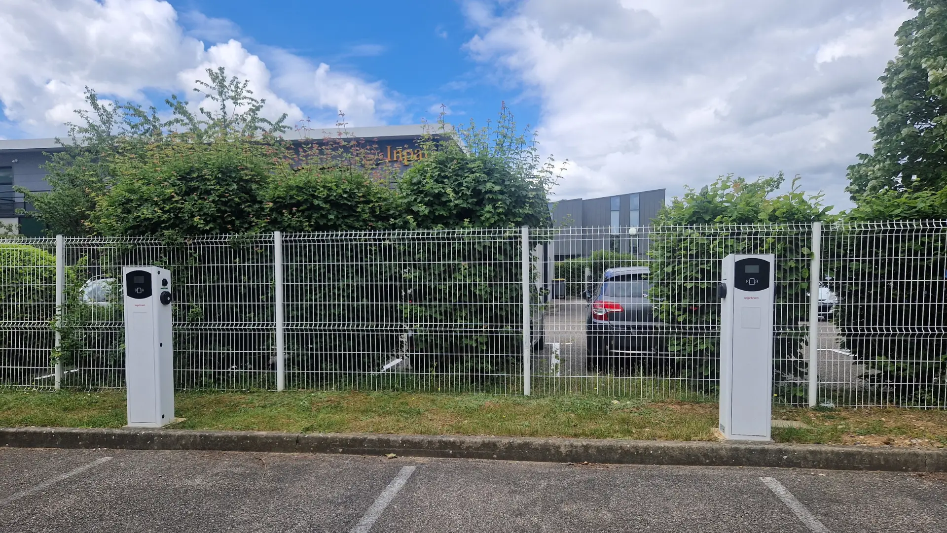Electric-terminal-BIBUS-France
