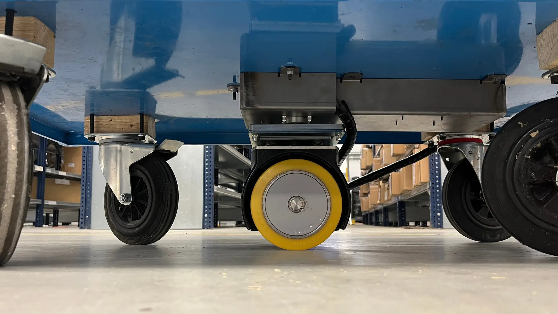 What-is-a-motorized-wheel-and-how-does-it-work-BIBUS-France
