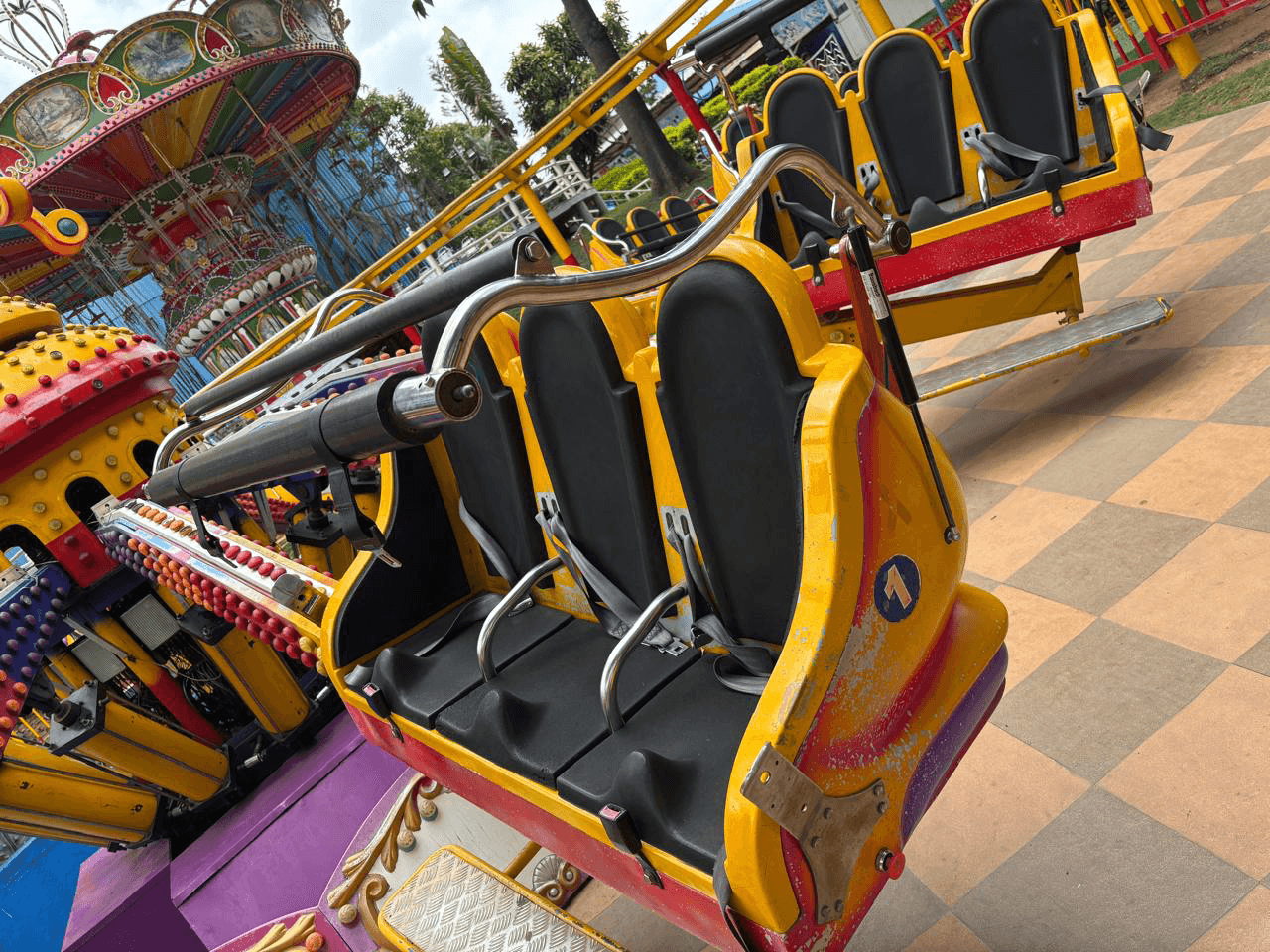 Enhancing Safety and Efficiency: The Role of Gas Springs in Amusement Park Rides